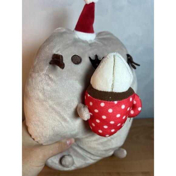 Hot Cocoa Pusheen with Santa Hat Whipped Cream Rare Discontinued 9” - Picture 2 of 8